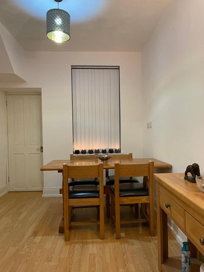 Habitación en casa particular Away From 家外之家 D
